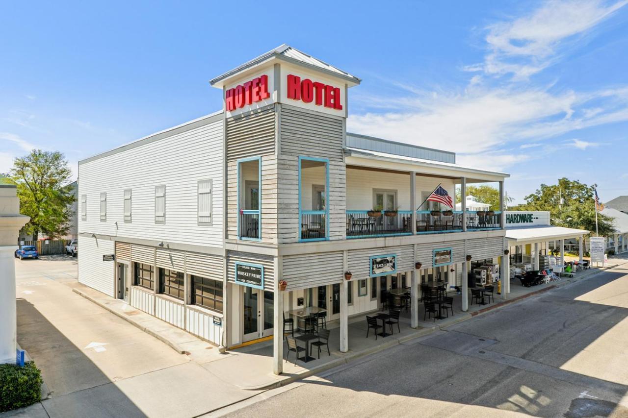 Hotel Whiskey In Pass Christian Экстерьер фото